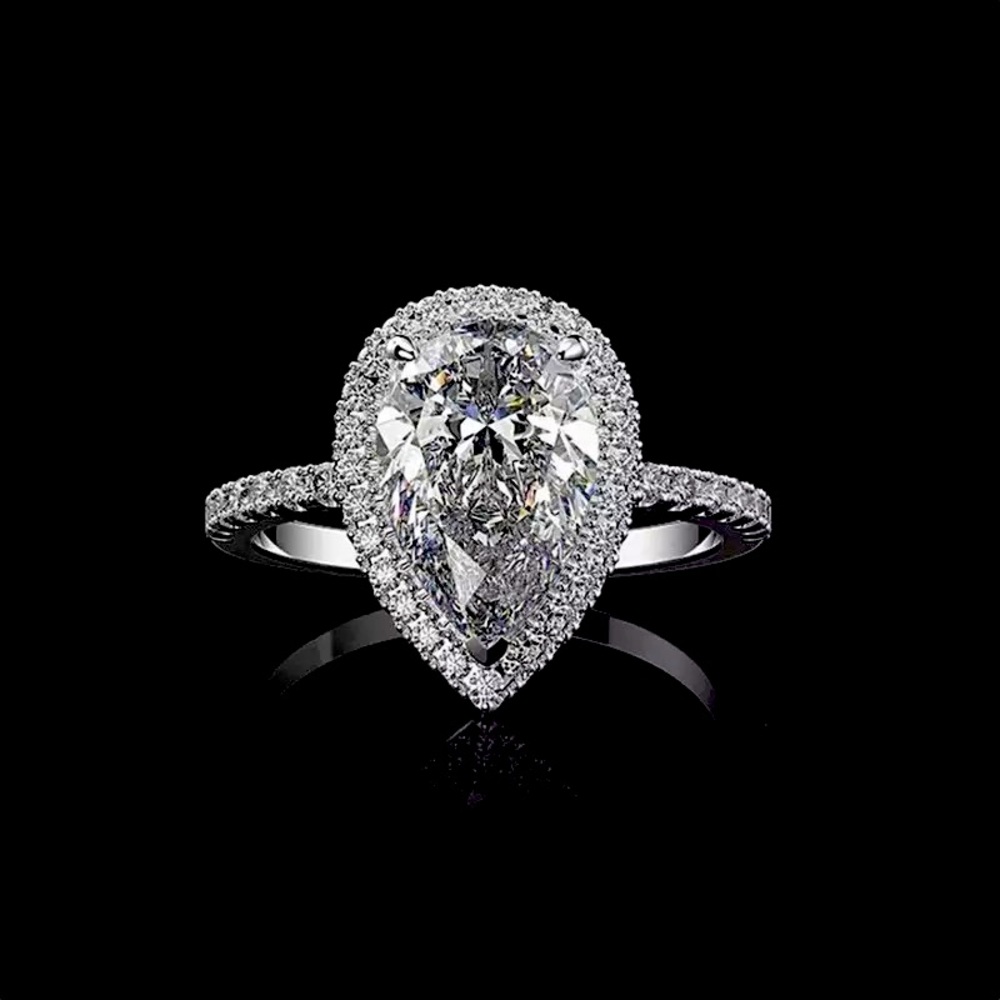 Pretty Large Water Drop Ring - Picture 4 of 4